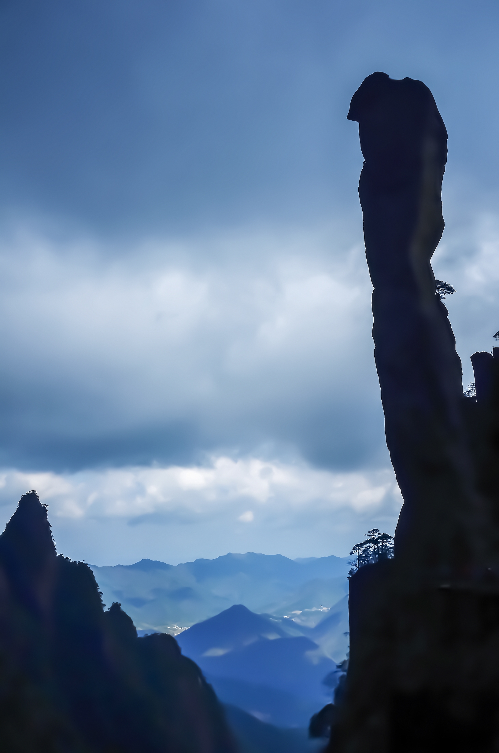 奇峰怪石三清山