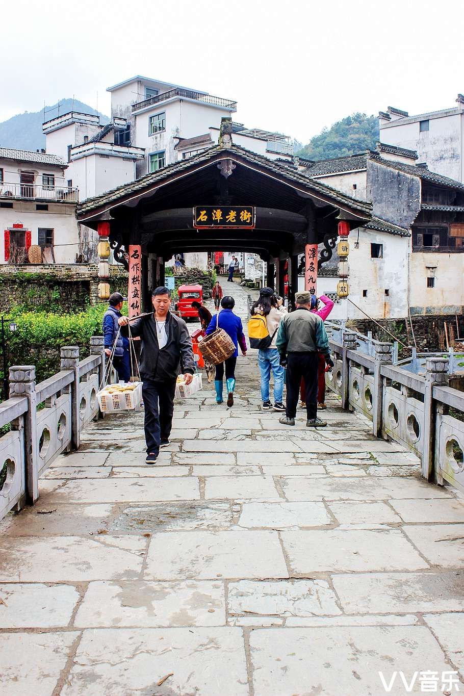 大山深处的石潭古村,藏在一个"百梁厅",为国内建筑史