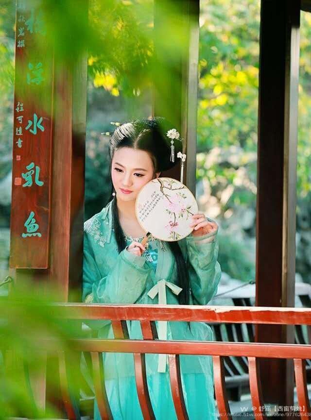 墨雨林溪醉笔扫娥眉