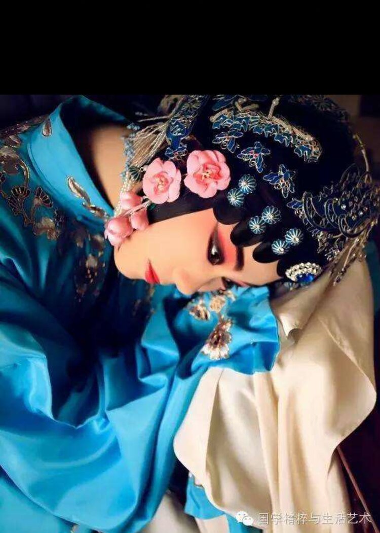 青衣作者毕飞宇