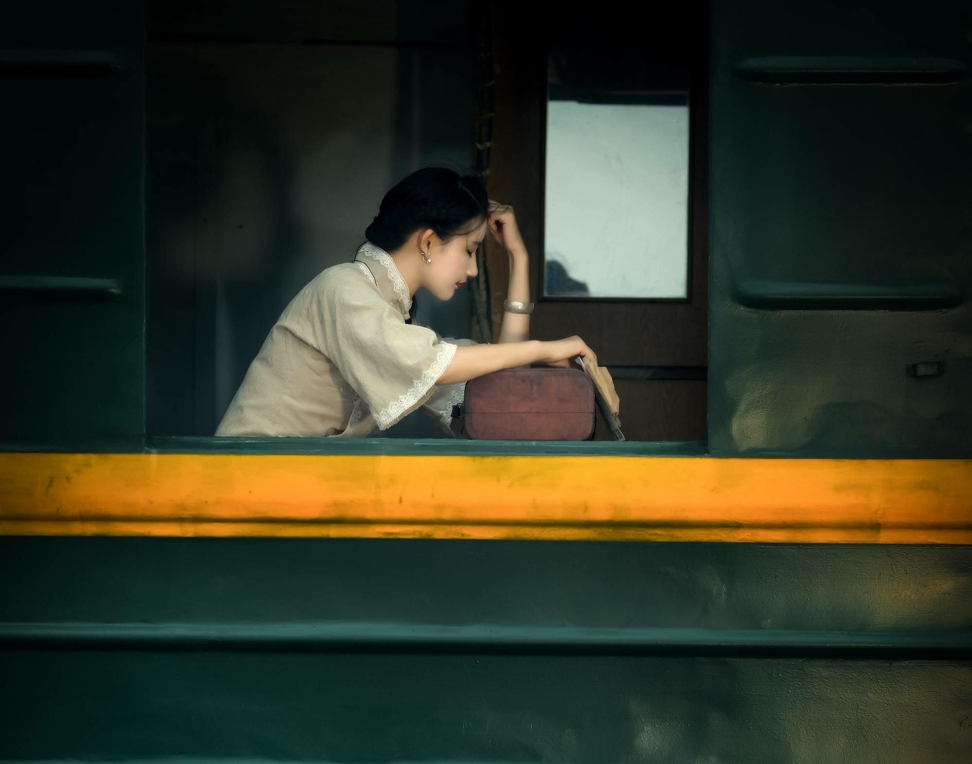 音乐编配:竹林夕雨 诵读:柠檬香 配图:网络(致谢)