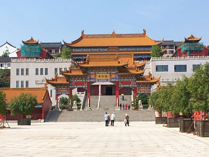 为千岛湖龙华禅寺拟作楹联(文/蒋樟炎)首发