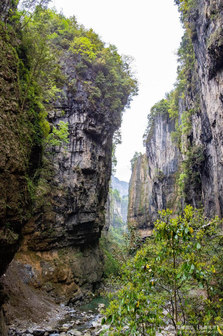 首发施恩大峡谷云龙地缝两大核心景区