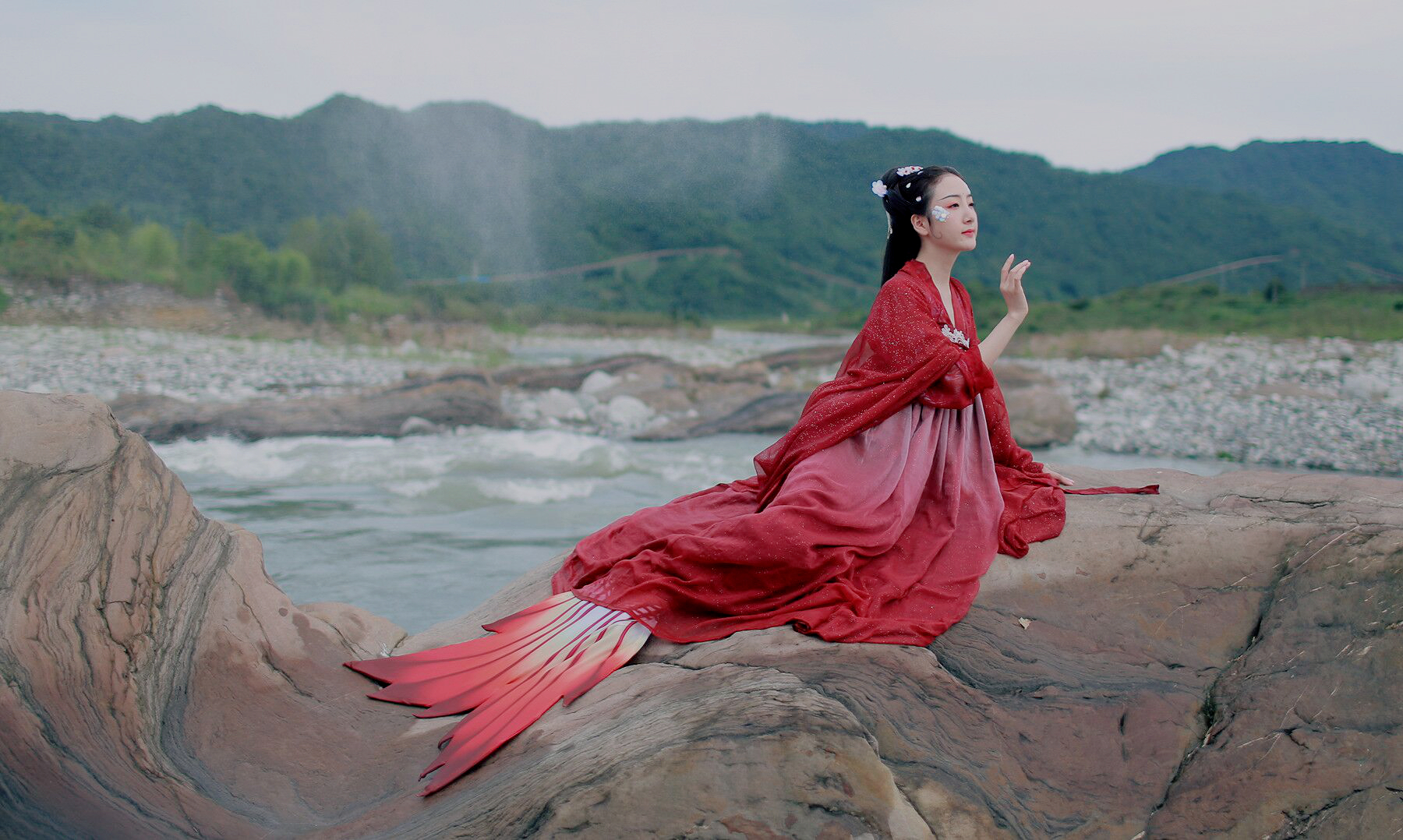 鱼美人