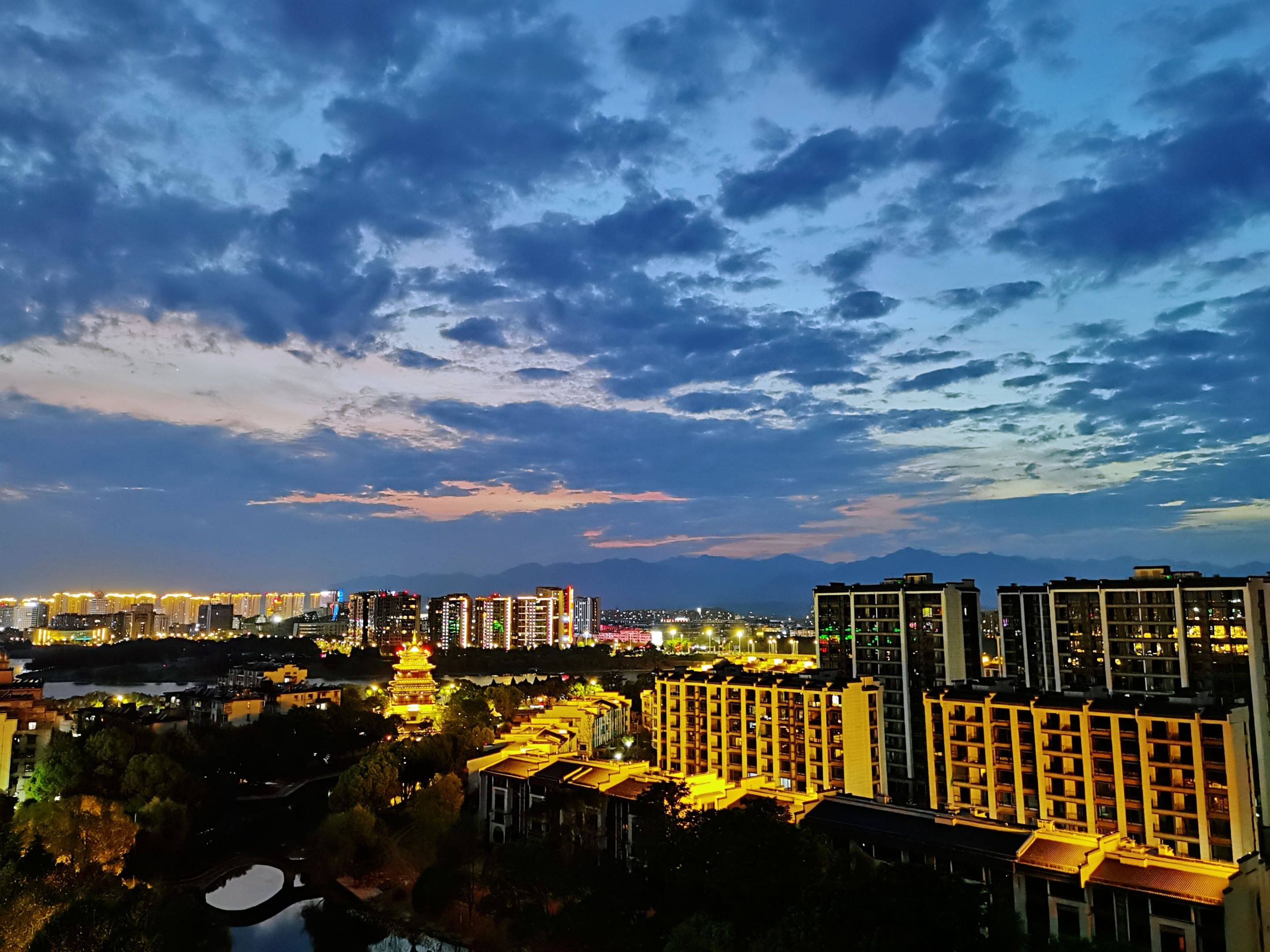 【首发】窗外日落即景(二)