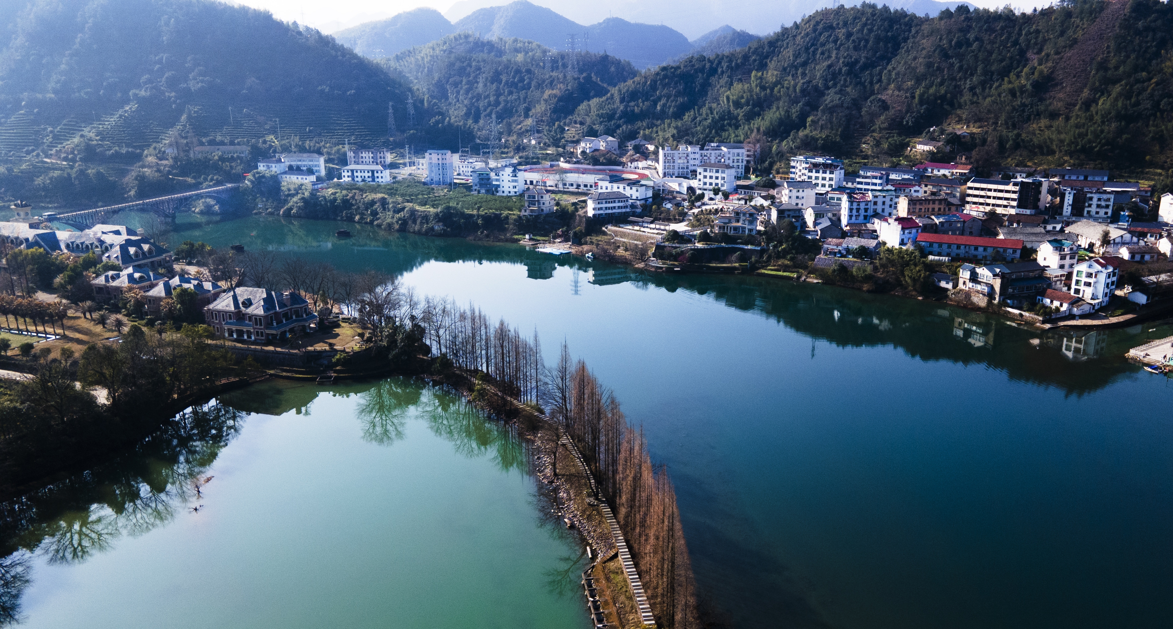 乌溪江畔【首发】