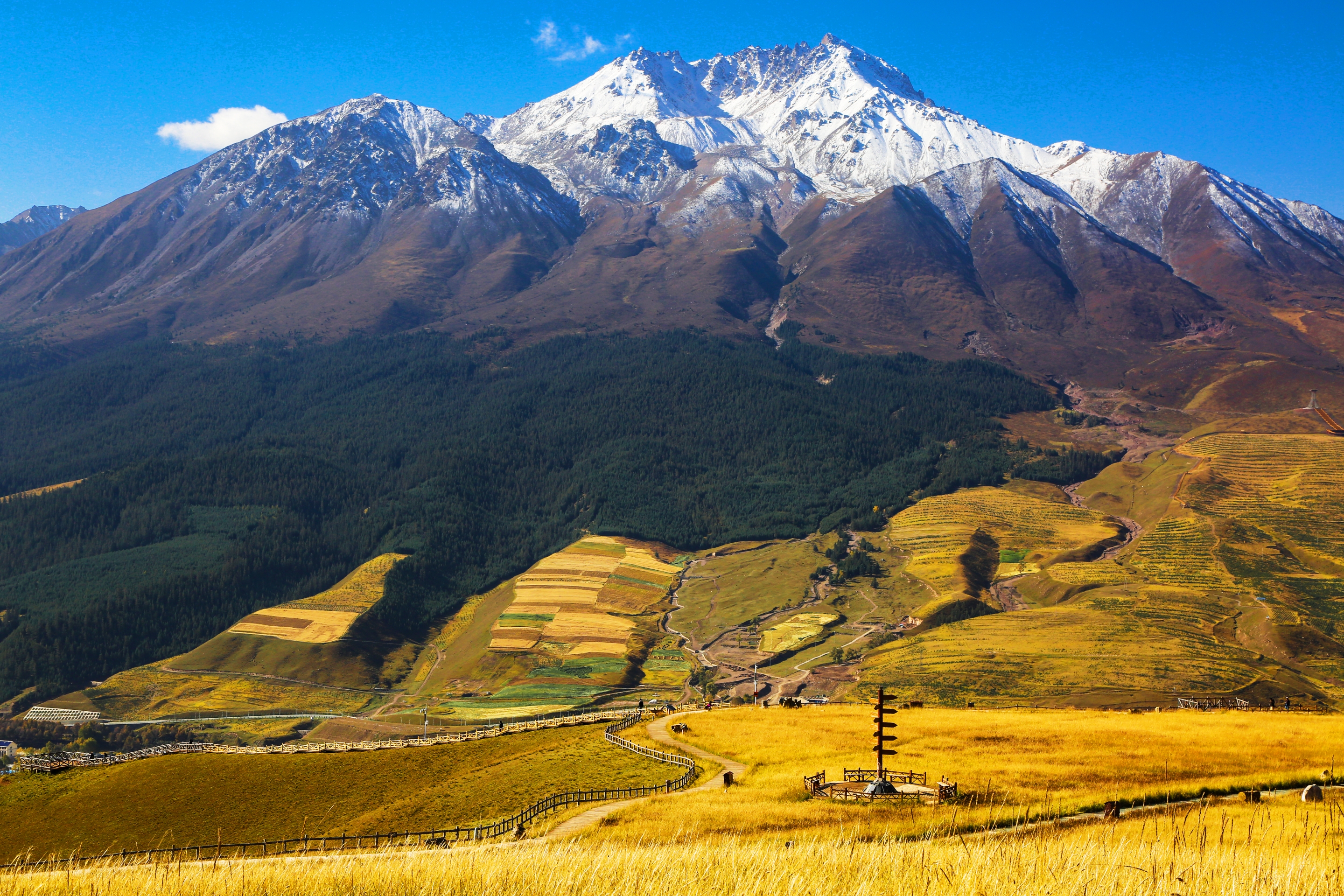 【首发】东方小瑞士卓尔山