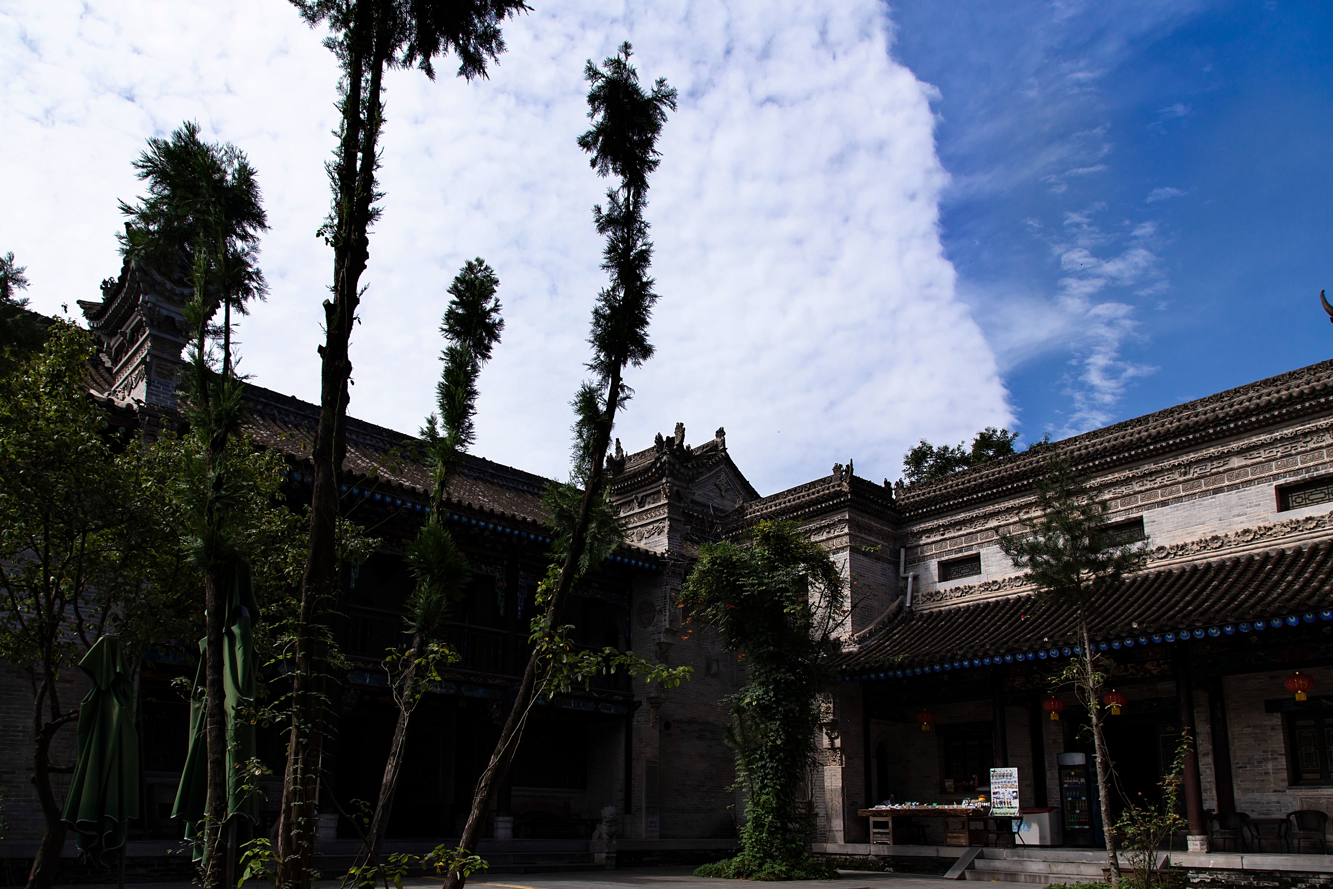 特别是古宅建筑令人惊憾.