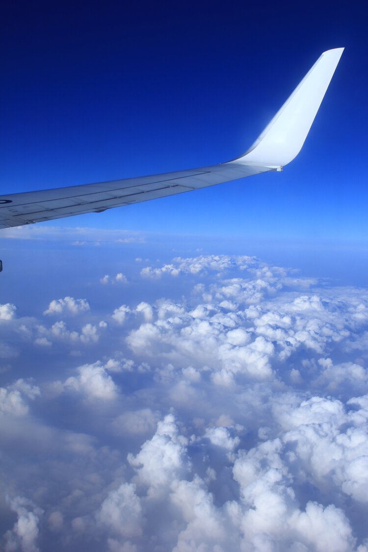 飞机上拍云朵【首发】
