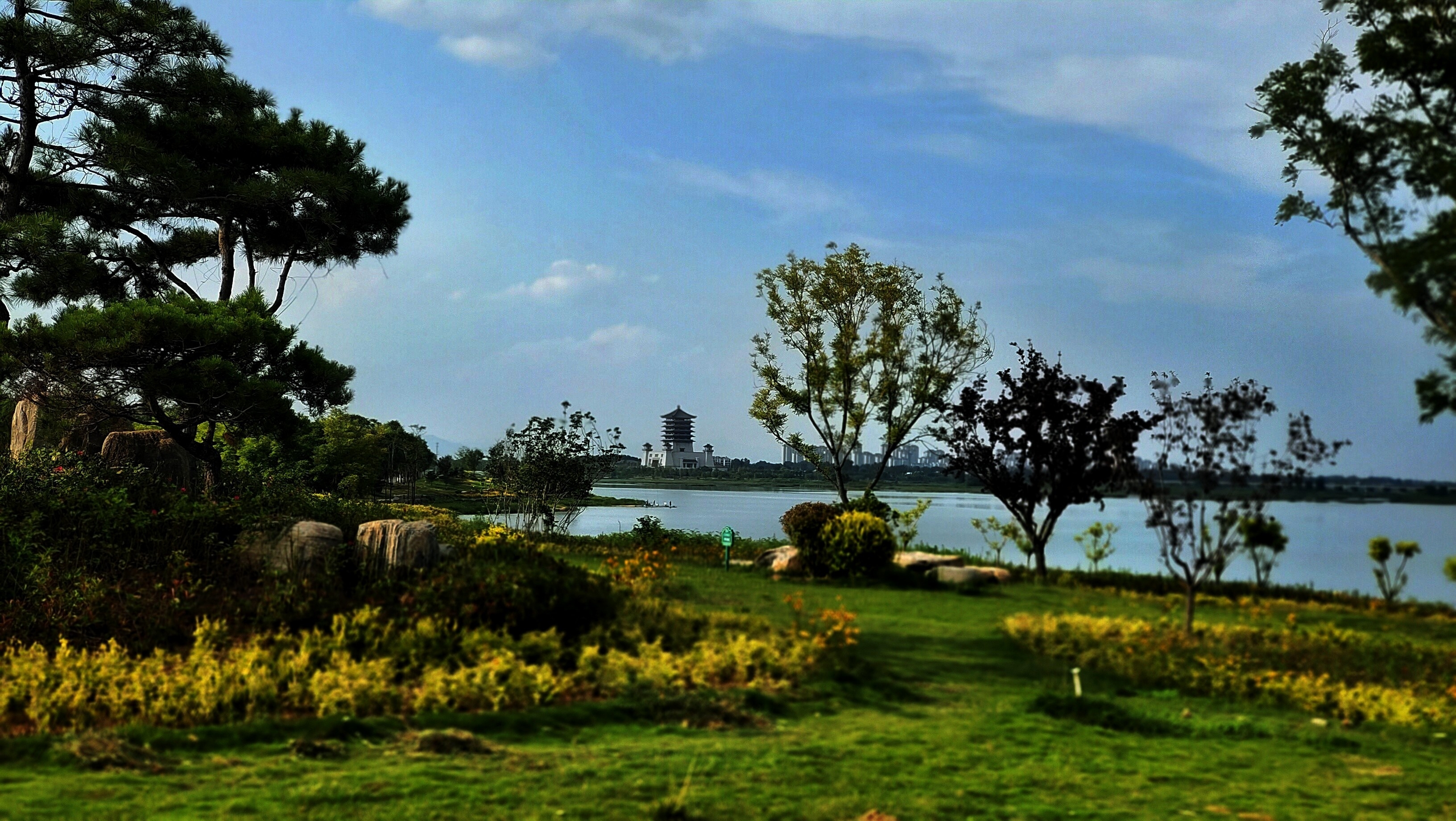 汶河河畔,美景如画(手机版)