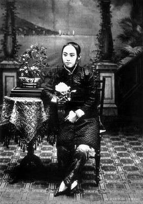 三寸金莲节选作者冯骥才朗诵宏宇zhang底板vv音乐自由诵读