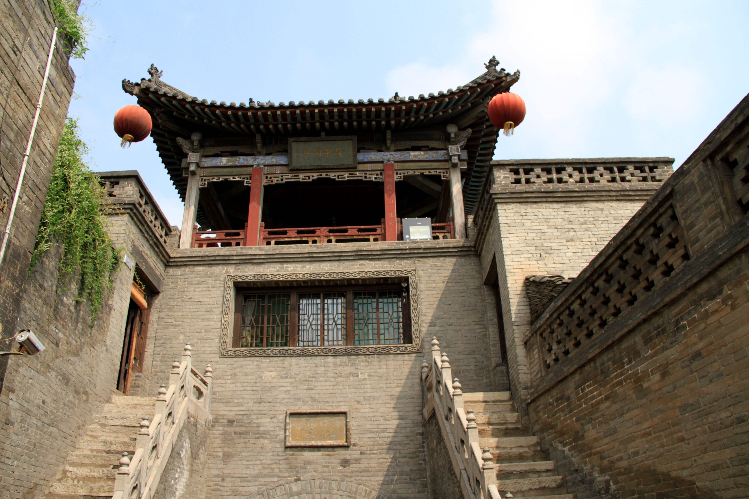 我爱旅行,特别喜欢传统文化,去山西平遥古城,就直奔王家大院